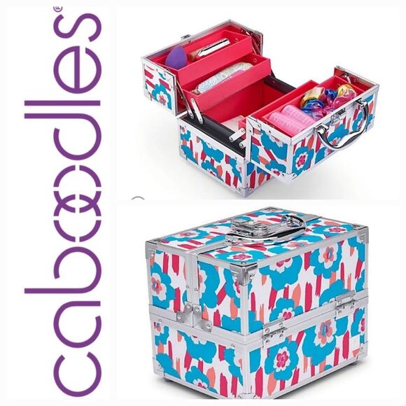Caboodles Adored Traincase Case Makeup Organizer - Picture 1 of 9